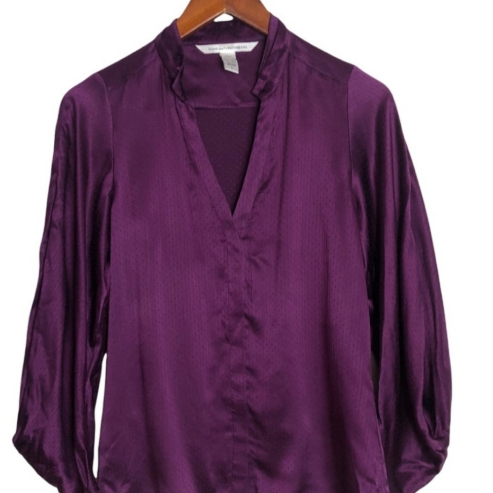 Diane von Furstenberg Purple 100% Silk Button Down